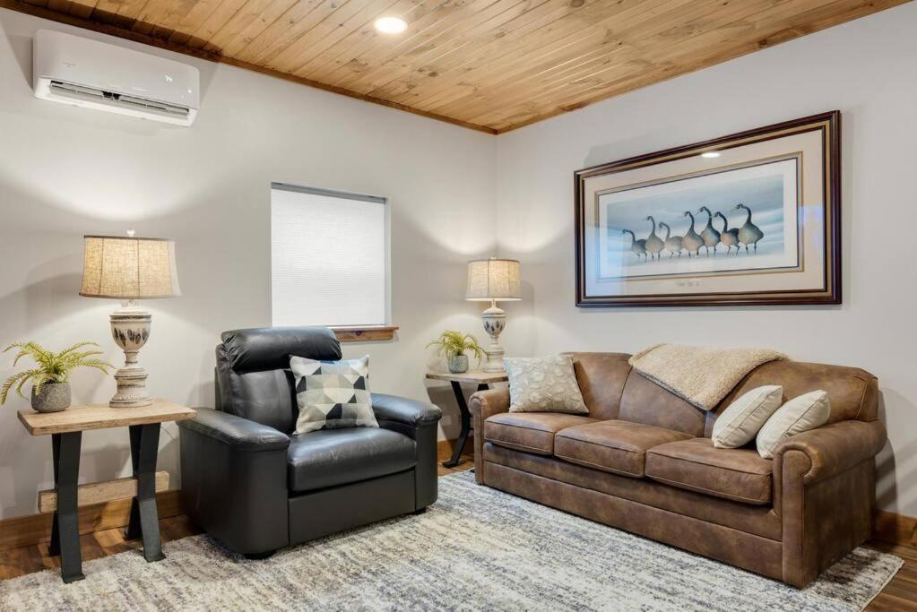 Hickory Suite - Main Street Lodge In 柏林 外观 照片